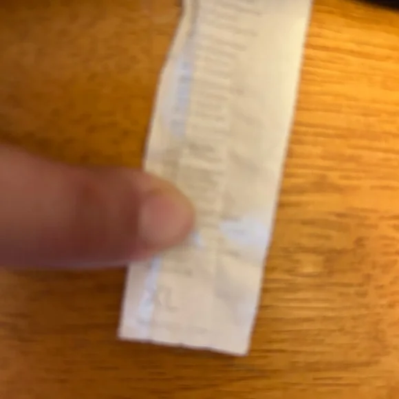 fabletics 7/8 leggings - Picture 3 of 6